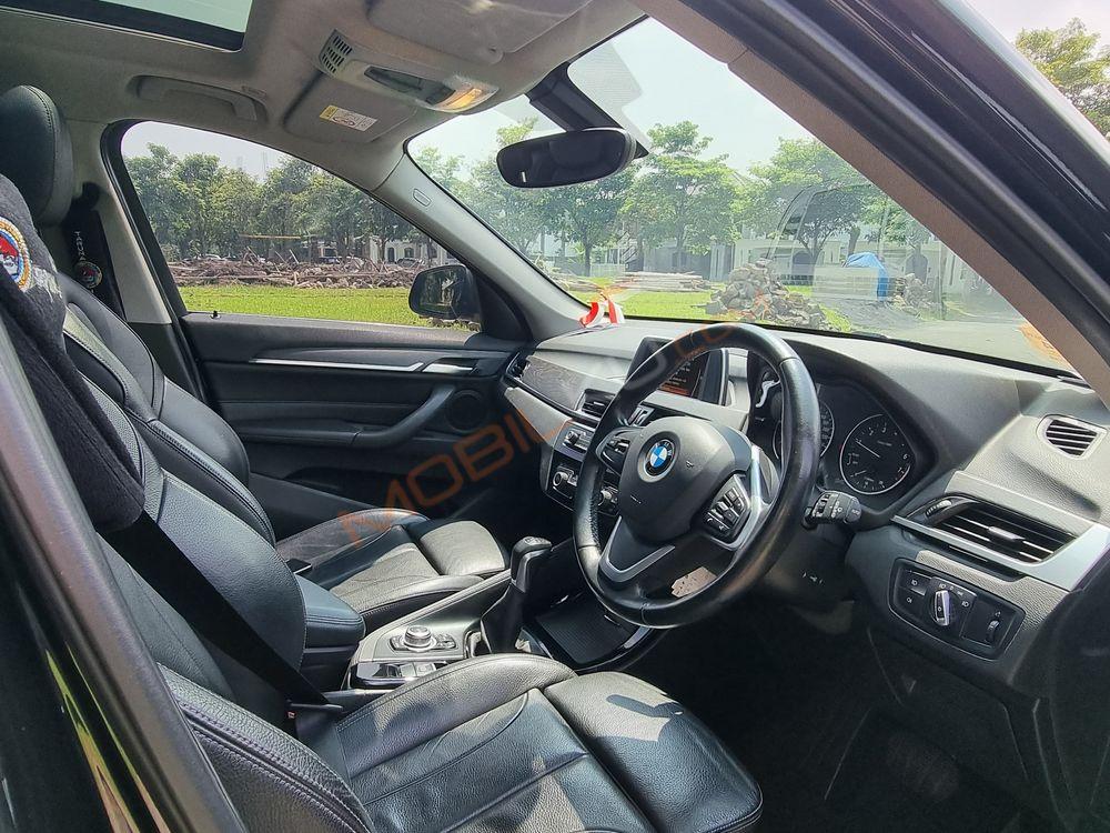 Mobil BMW X1 2016