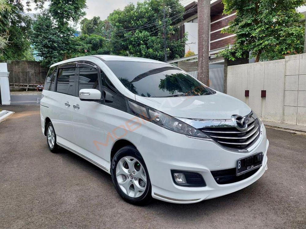 Mobil Mazda Biante 2015