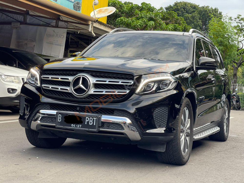Mobil Mercedes-Benz GLS 2017