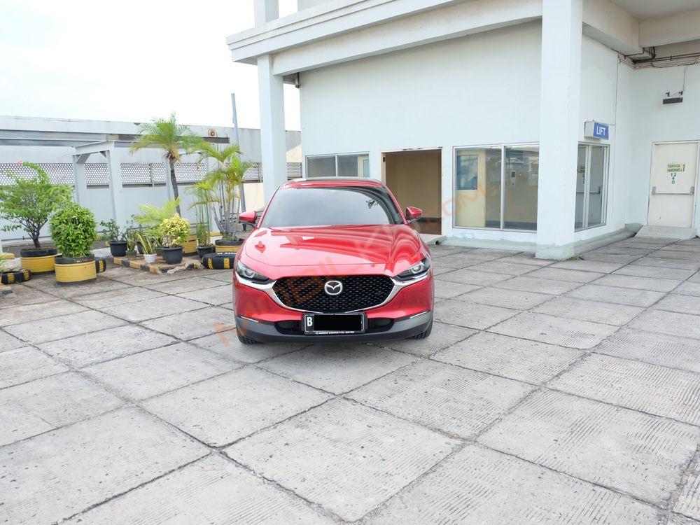 Mobil Mazda CX-30 2021