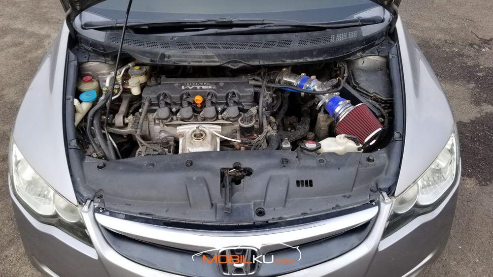 Mobil Honda Civic Sedan 2008