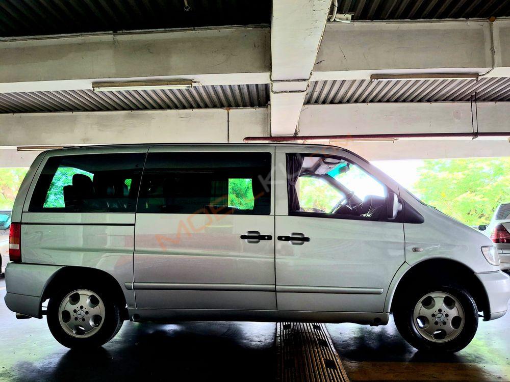 Mobil Mercedes-Benz Vito 2005