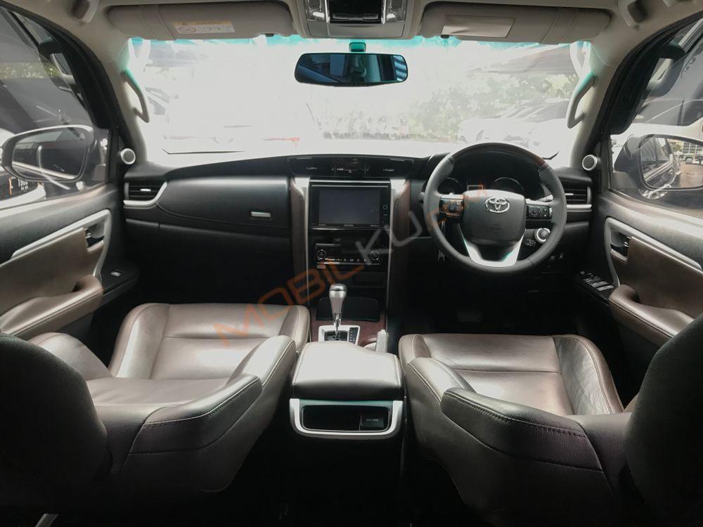 Mobil Toyota Fortuner 2017