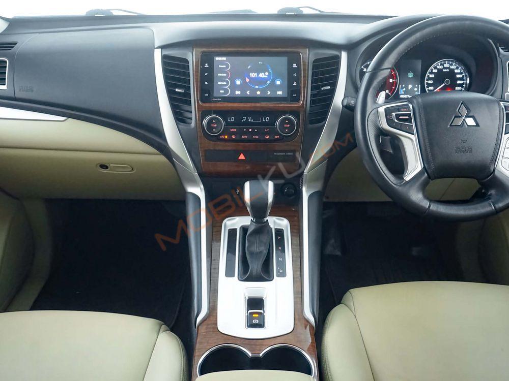 Mobil Mitsubishi Pajero Sport 2019