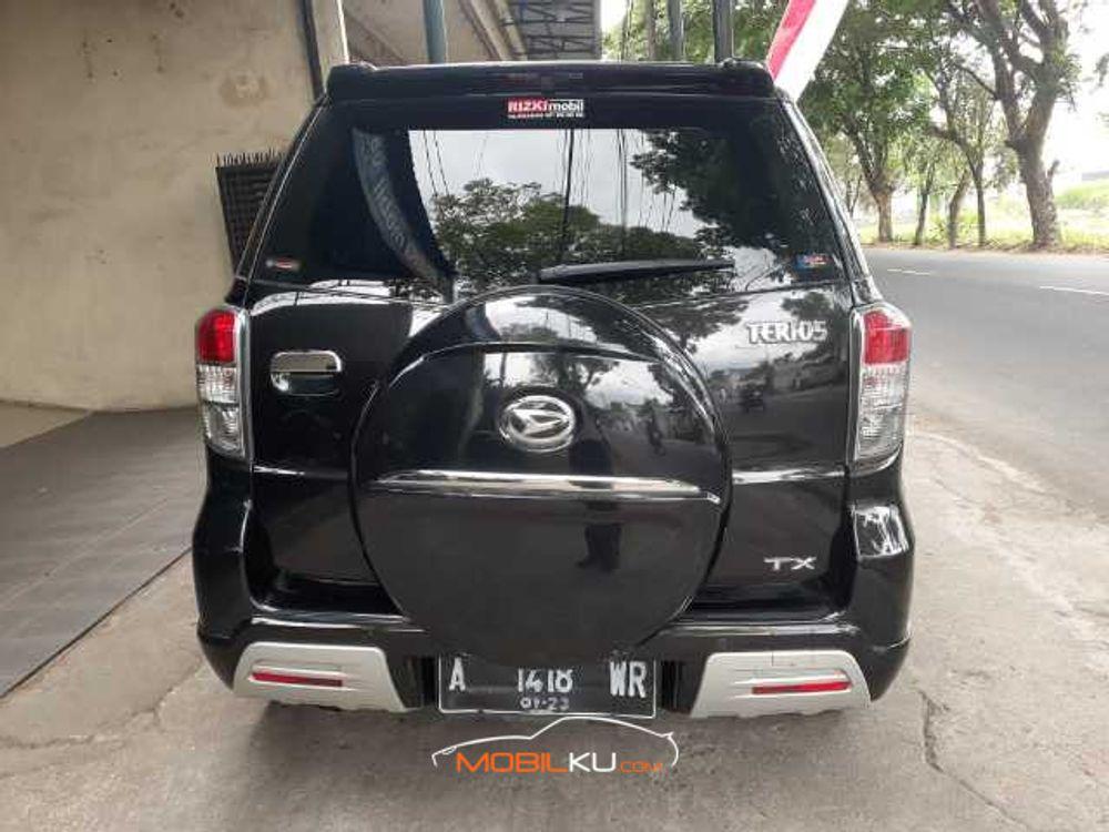 Mobil Daihatsu Terios 2013