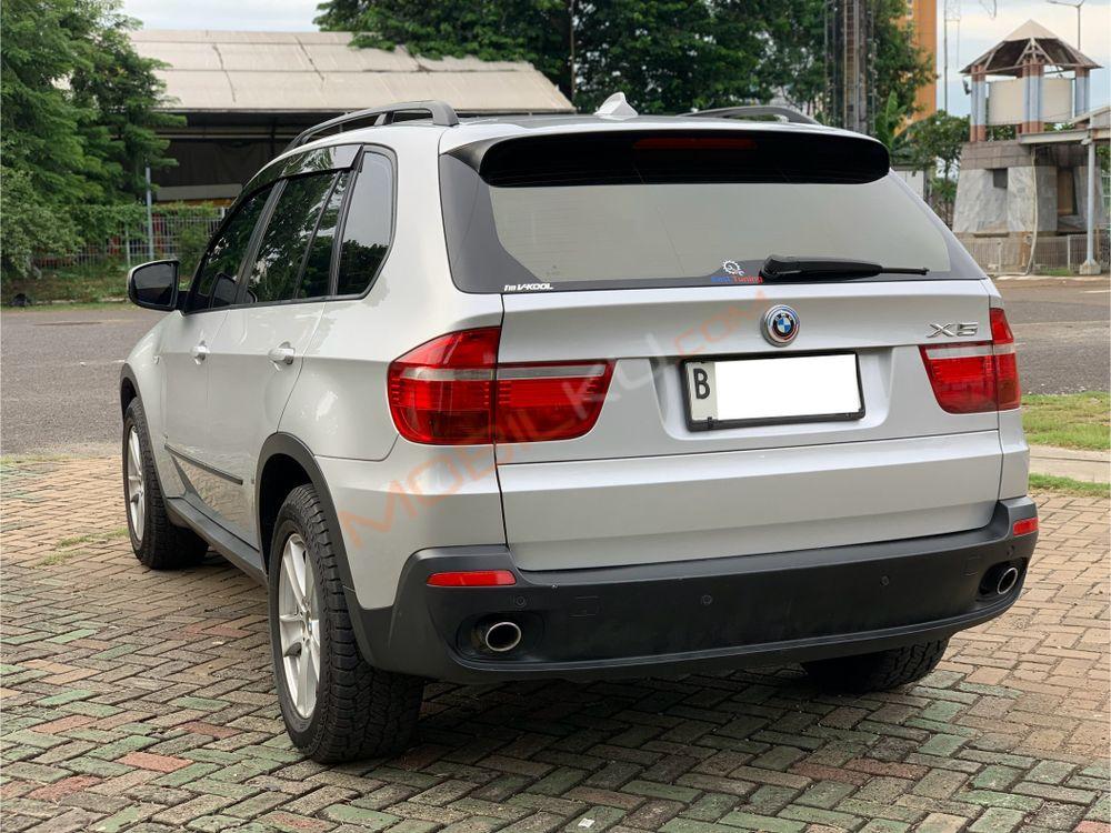 Mobil BMW X5 2008