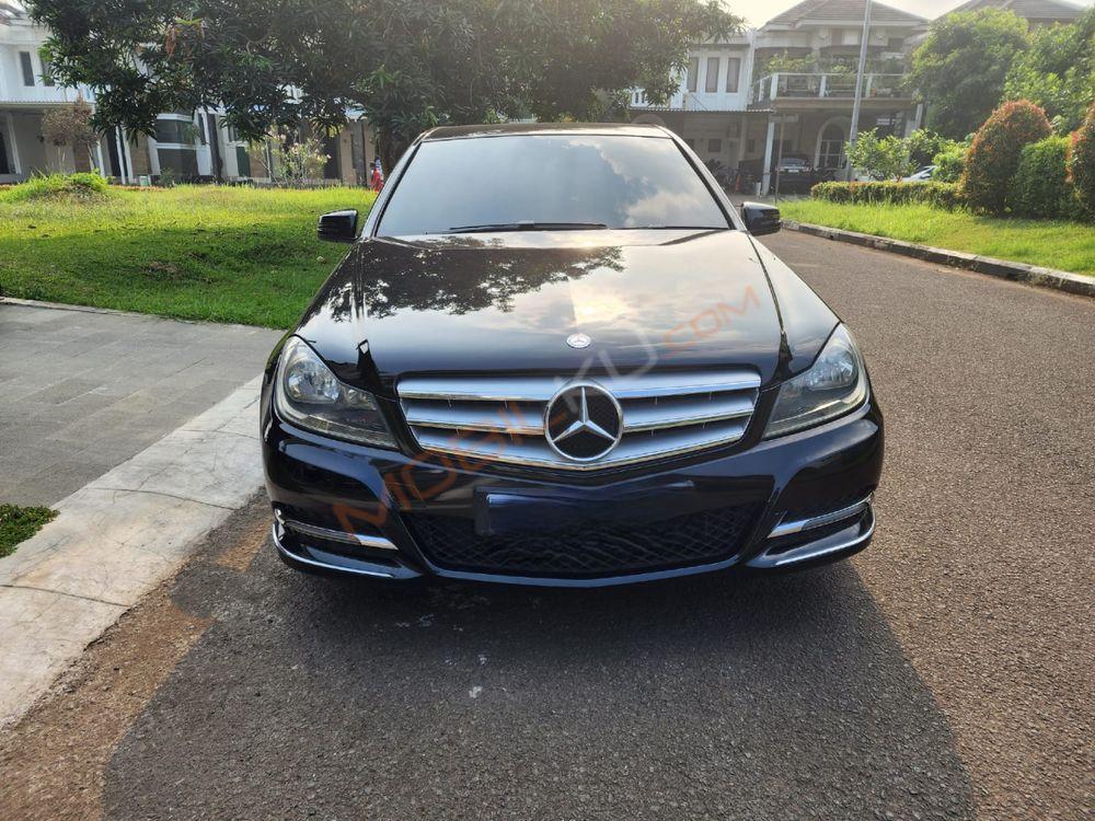 Mobil Mercedes-Benz C-Class 2014
