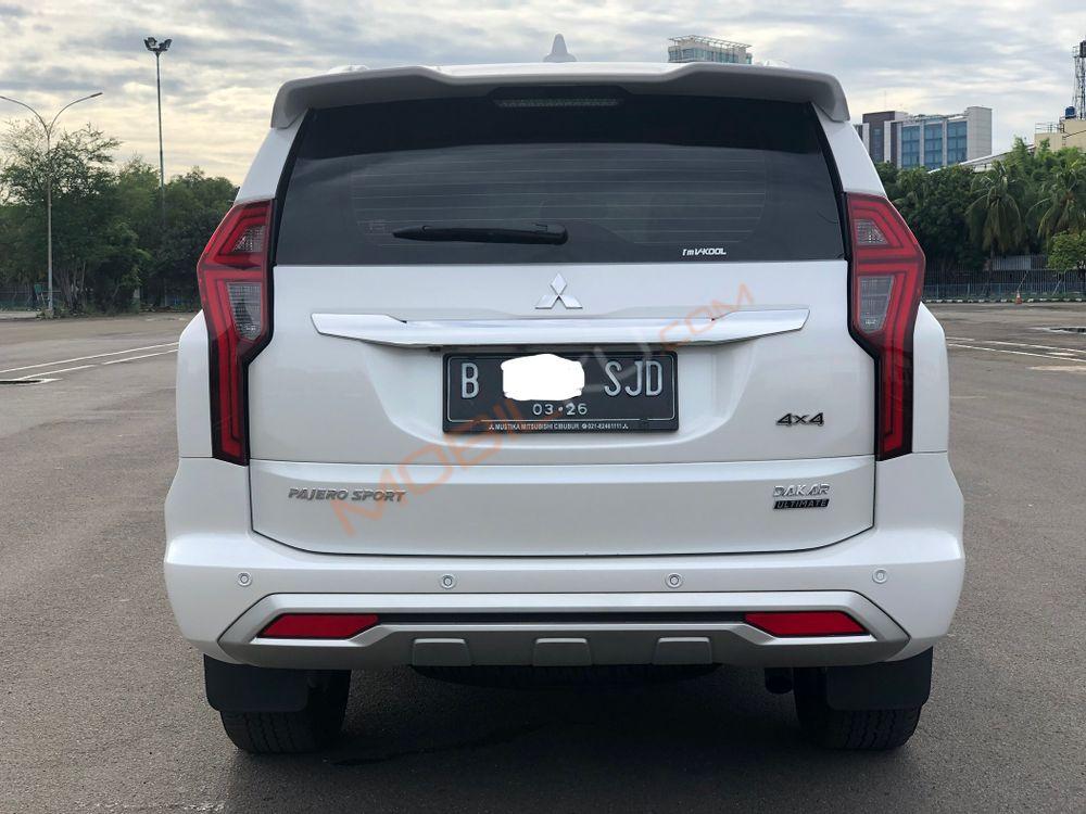 Mobil Mitsubishi Pajero Sport 2021