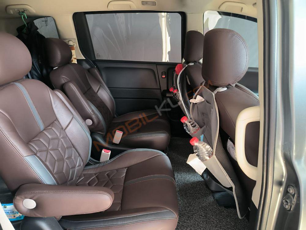 Mobil Honda Freed 2014