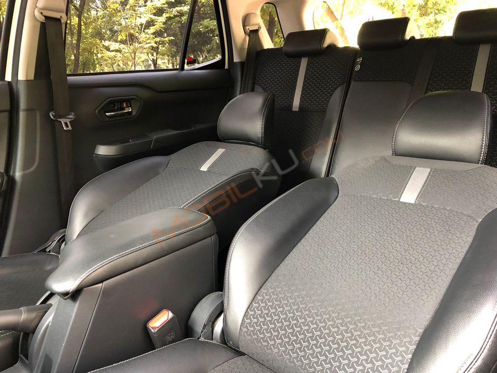 Mobil Toyota Raize 2021