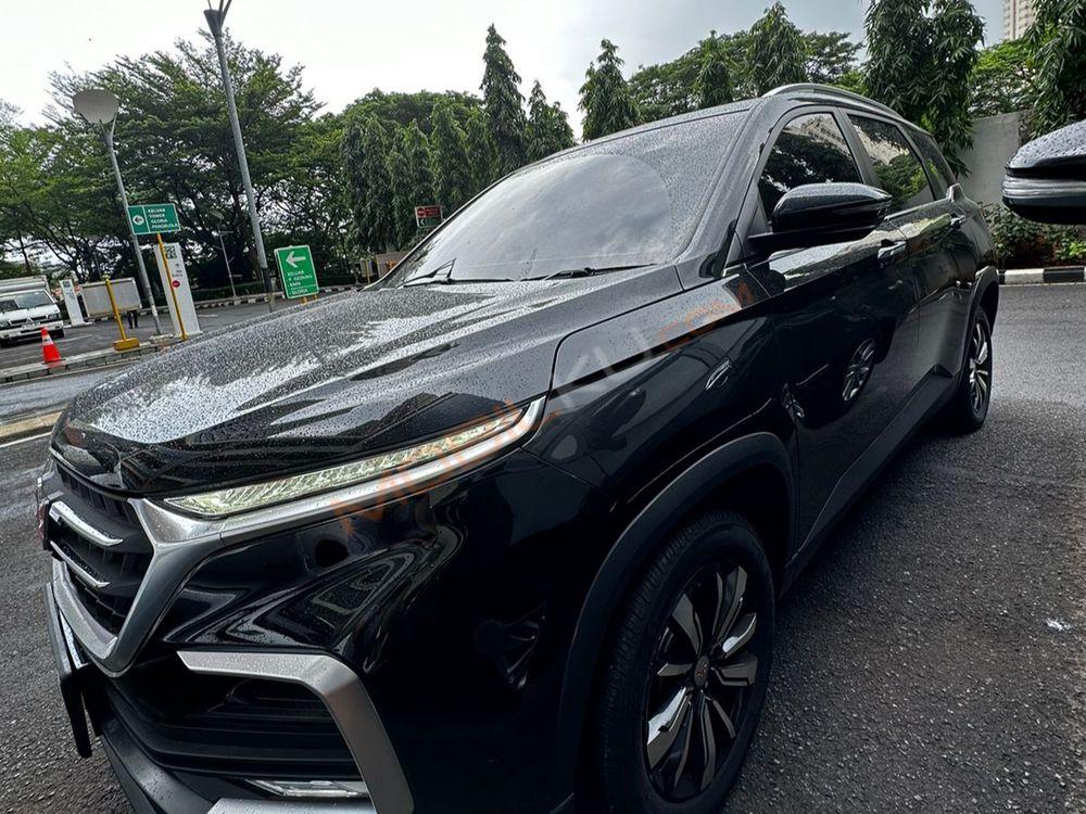 Mobil Wuling Almaz 2019