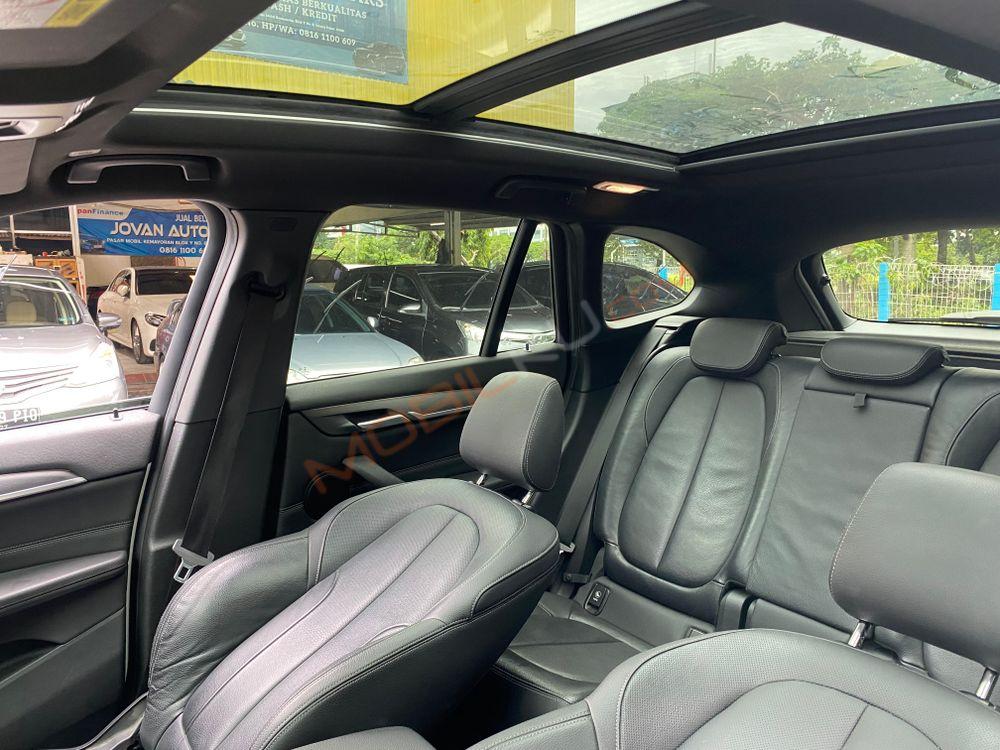 Mobil BMW X1 2019