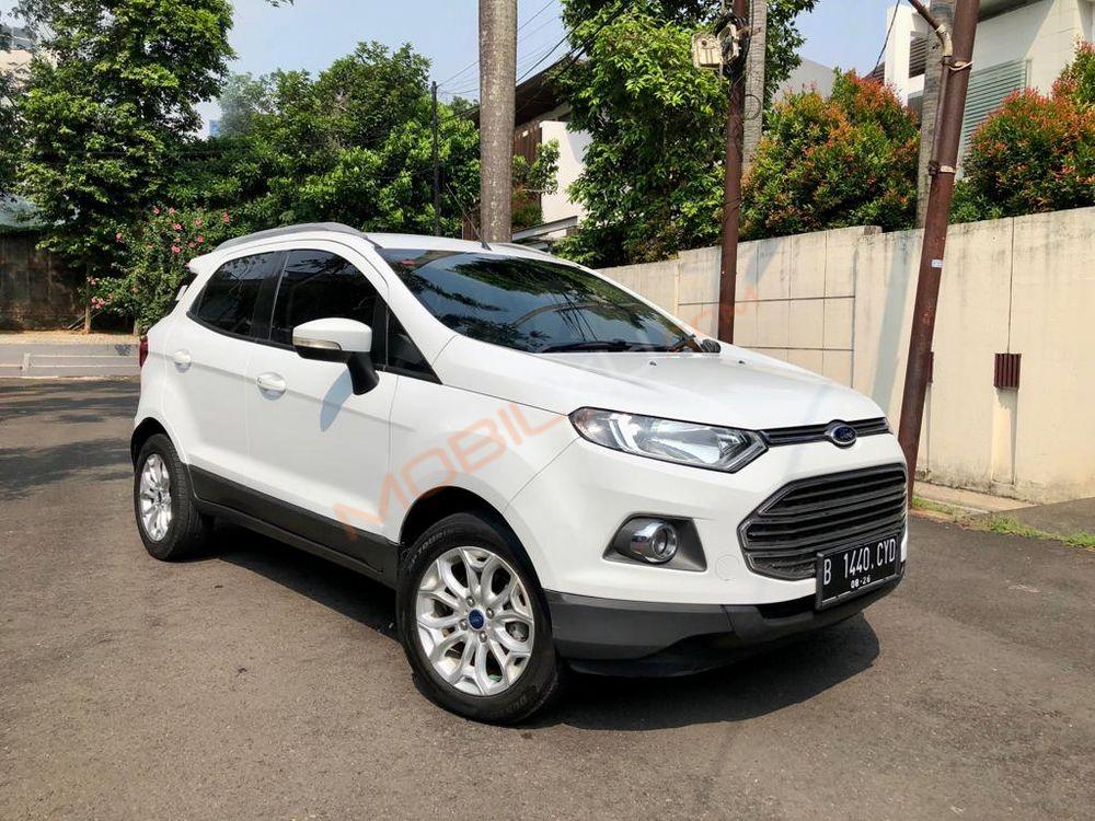 Mobil Ford EcoSport 2014