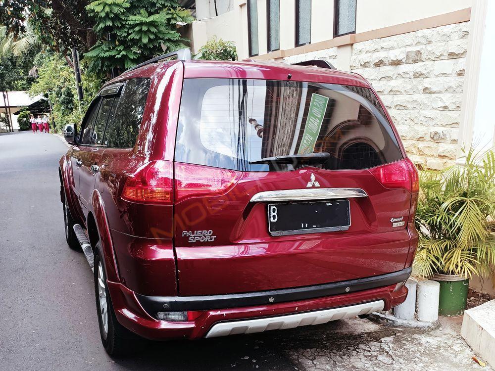 Mobil Mitsubishi Pajero Sport 2013