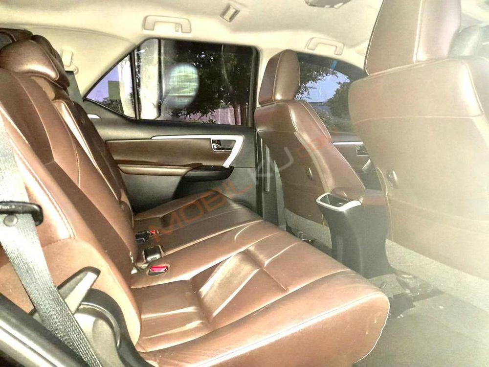 Mobil Toyota Fortuner 2016