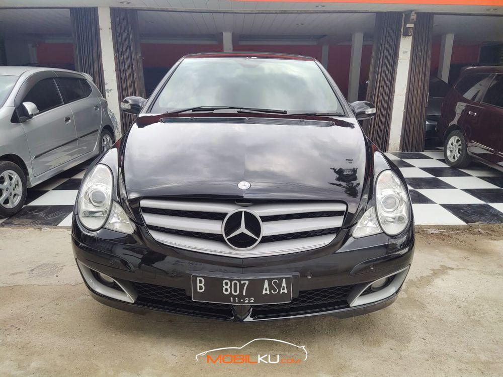 Mobil Mercedes-Benz R-Class 2007
