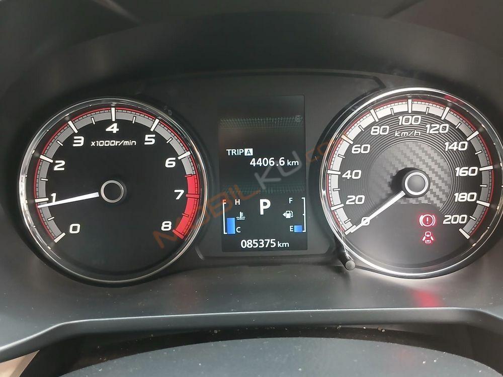 Mobil Mitsubishi Xpander 2020