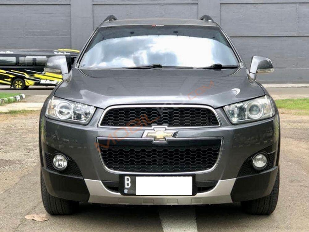 Mobil Chevrolet Captiva 2011