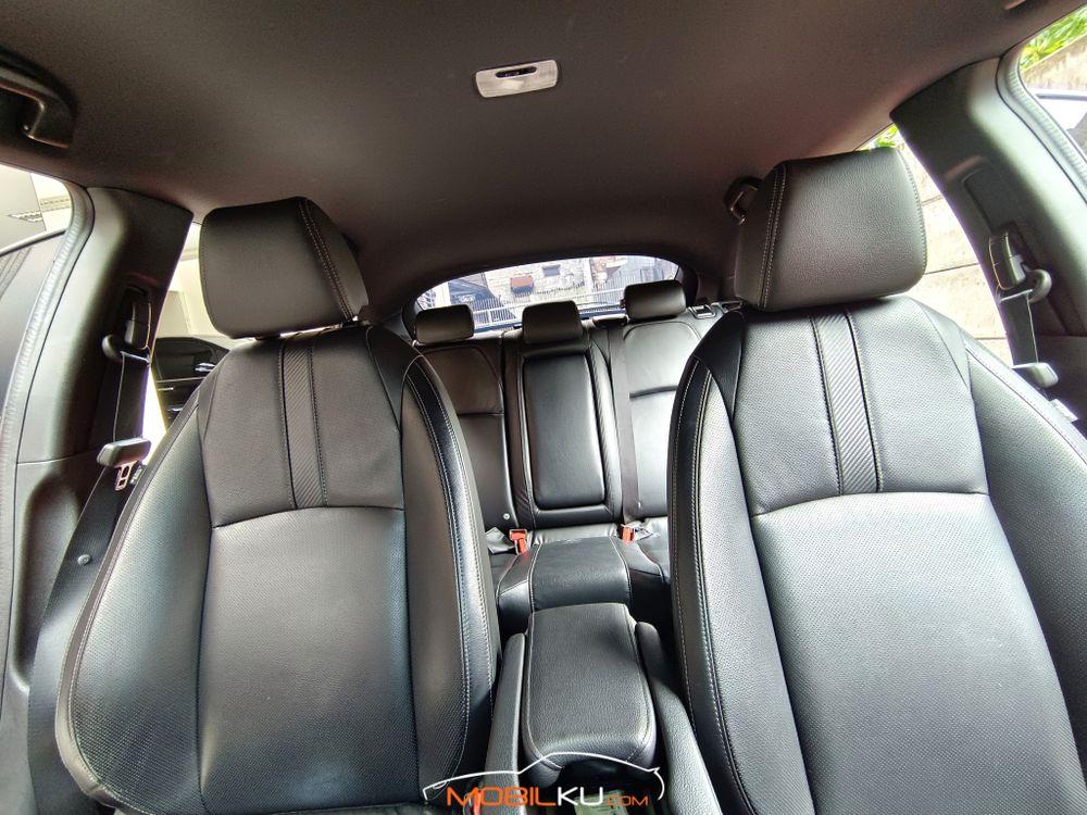 Mobil Honda Civic Sedan 2018
