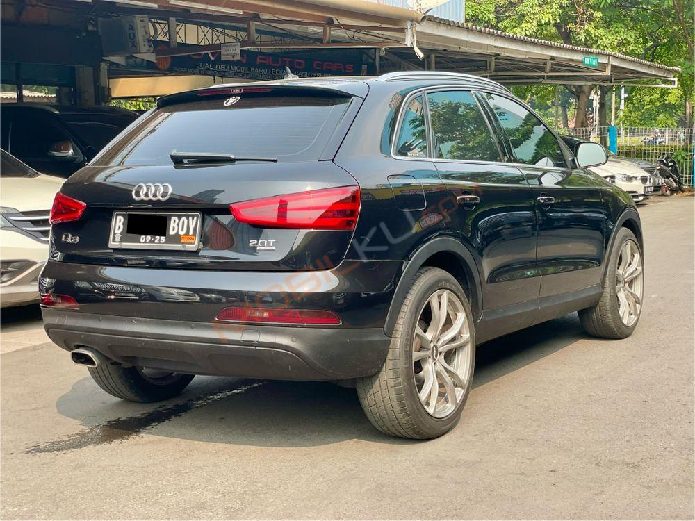 Mobil Audi Q3 2014