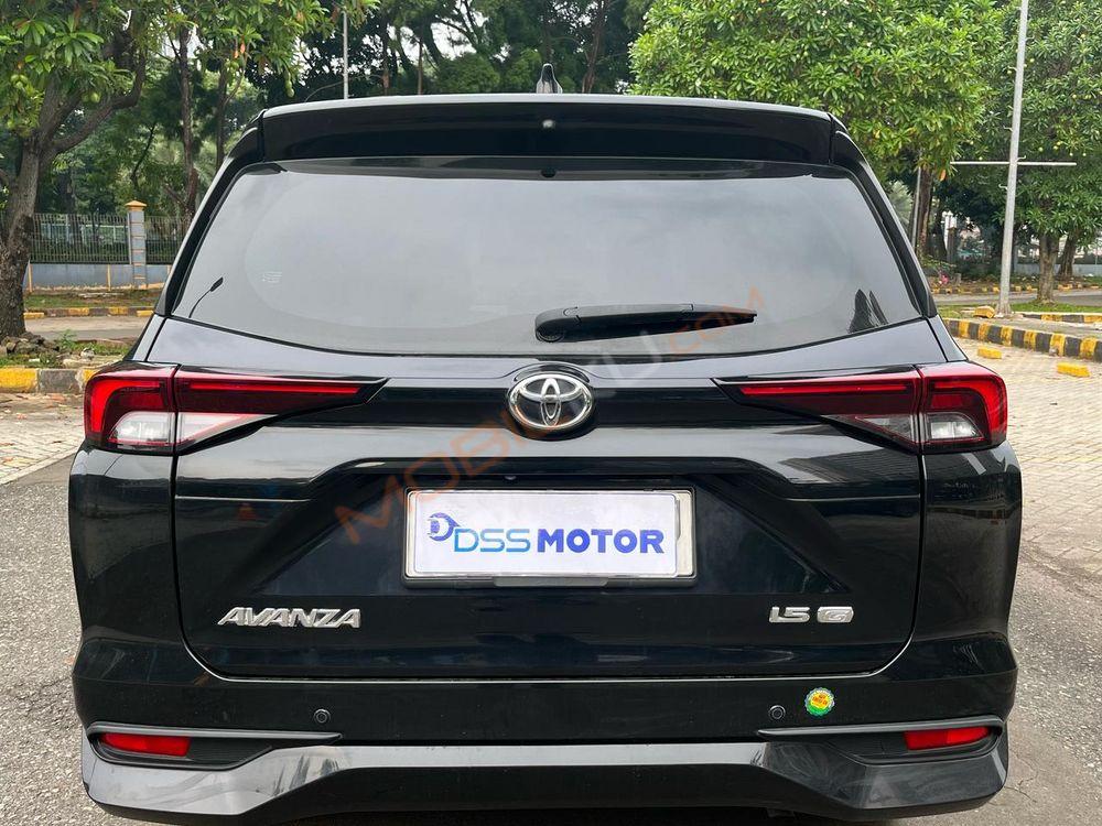 Mobil Toyota Avanza 2022
