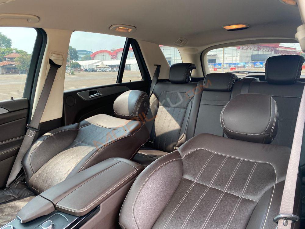 Mobil Mercedes-Benz GLE 2016