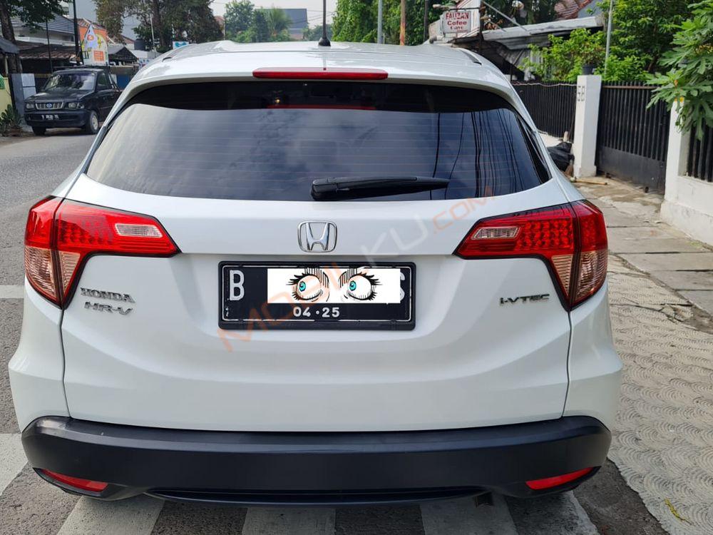 Mobil Honda HR-V 2015