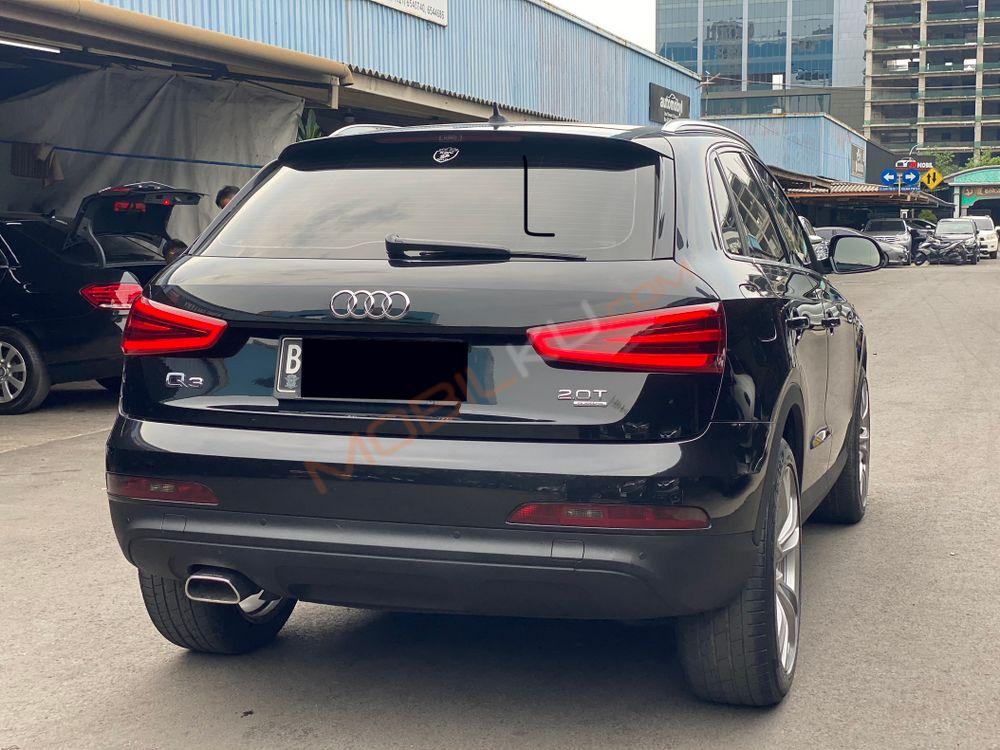 Mobil Audi Q3 2014