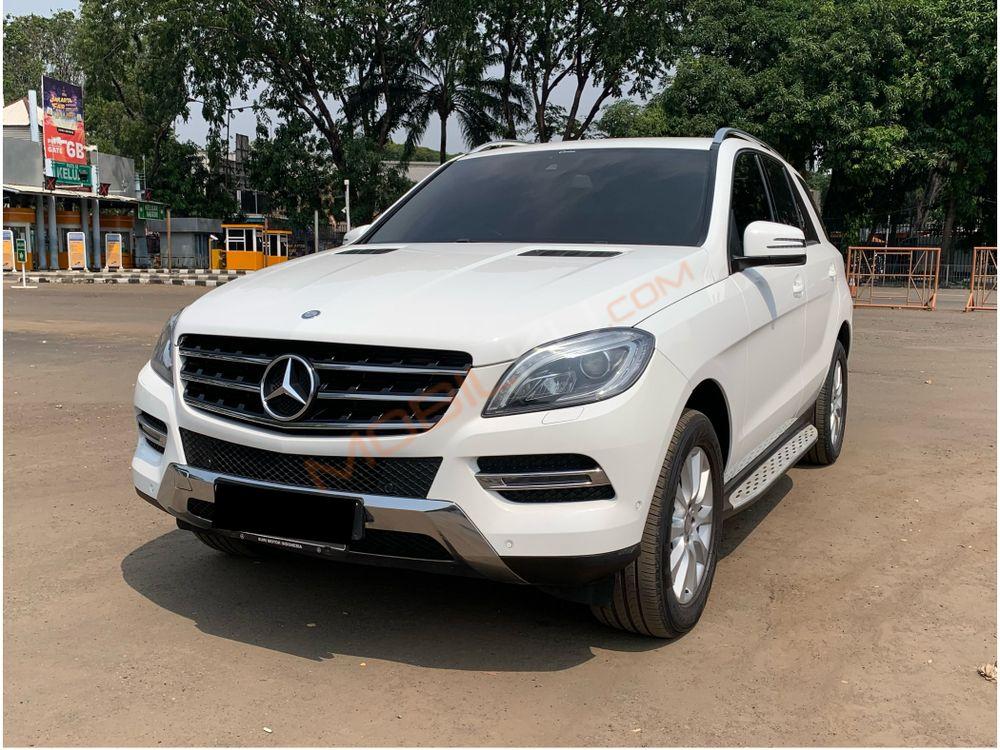 Mobil Mercedes-Benz ML 2015