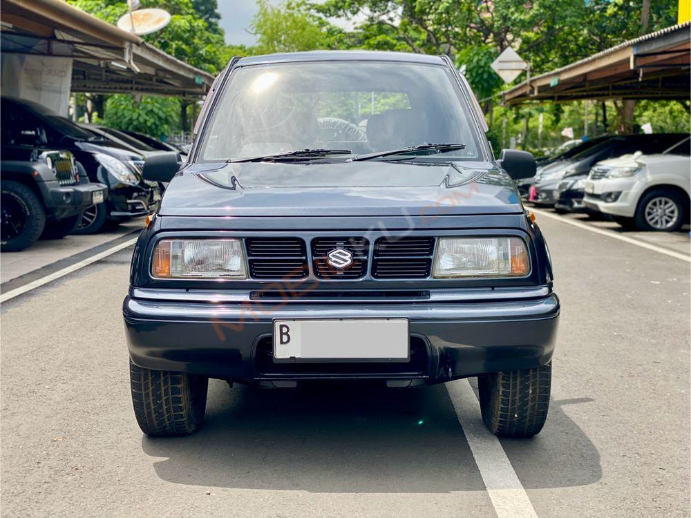 Mobil Suzuki Sidekick 1997
