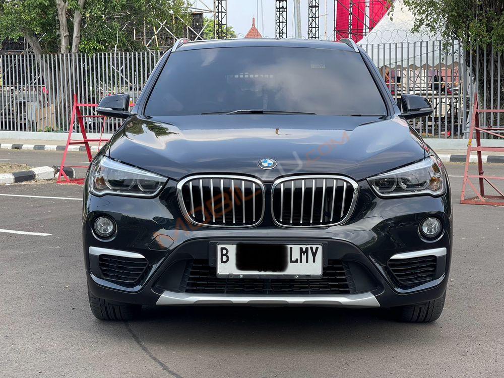 Mobil BMW X1 2019