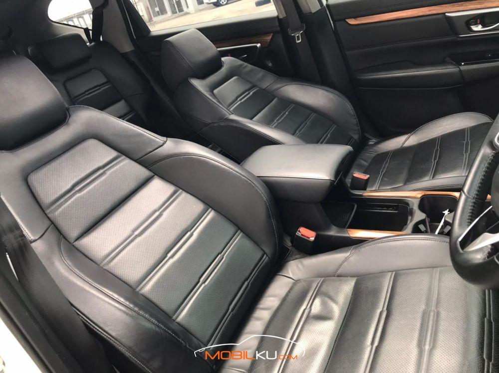 Mobil Honda CR-V 2017