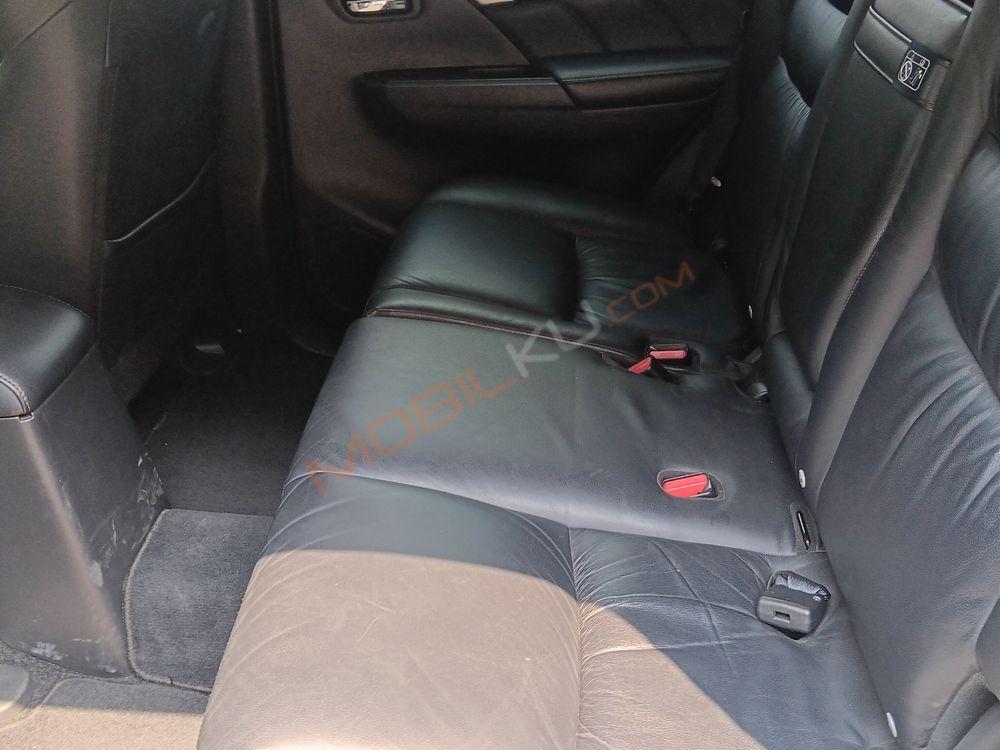 Mobil Mitsubishi Pajero Sport 2018