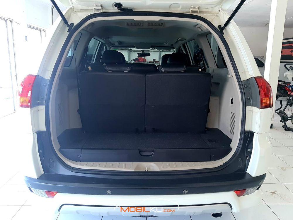 Mobil Mitsubishi Pajero Sport 2013