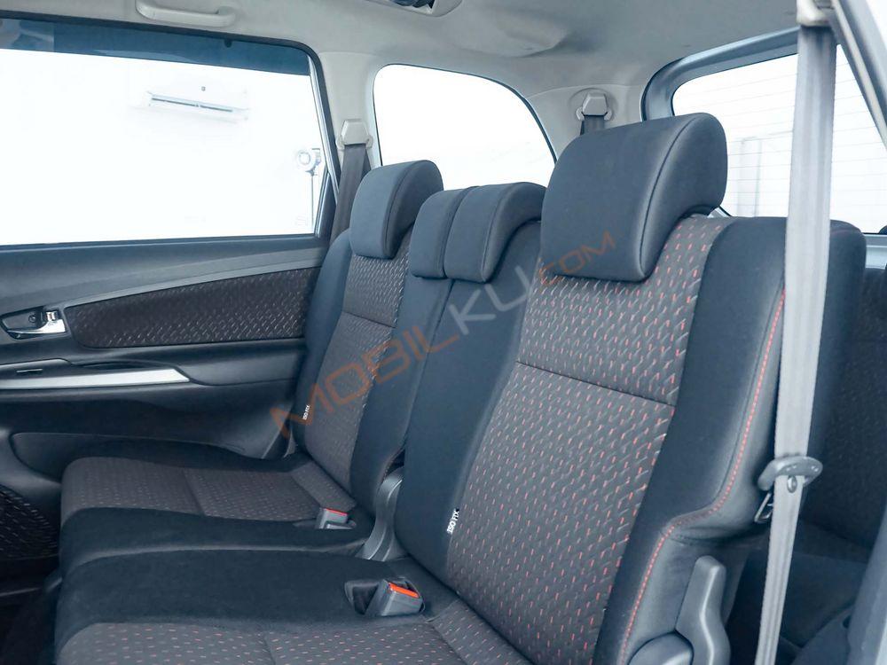 Mobil Toyota Avanza 2020
