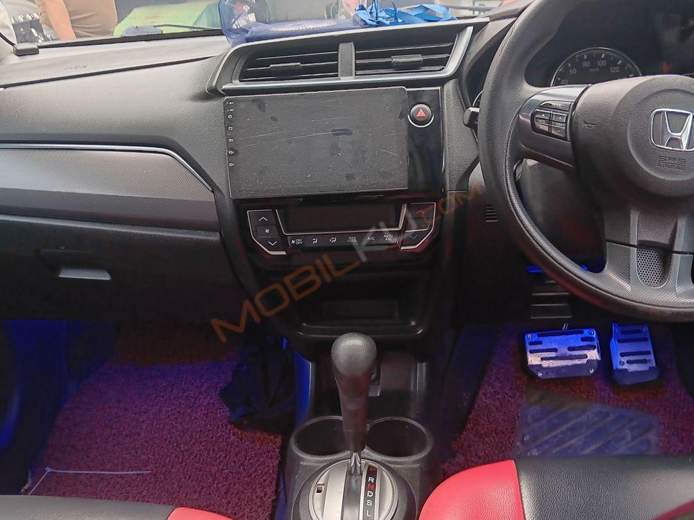 Mobil Honda Mobilio 2017