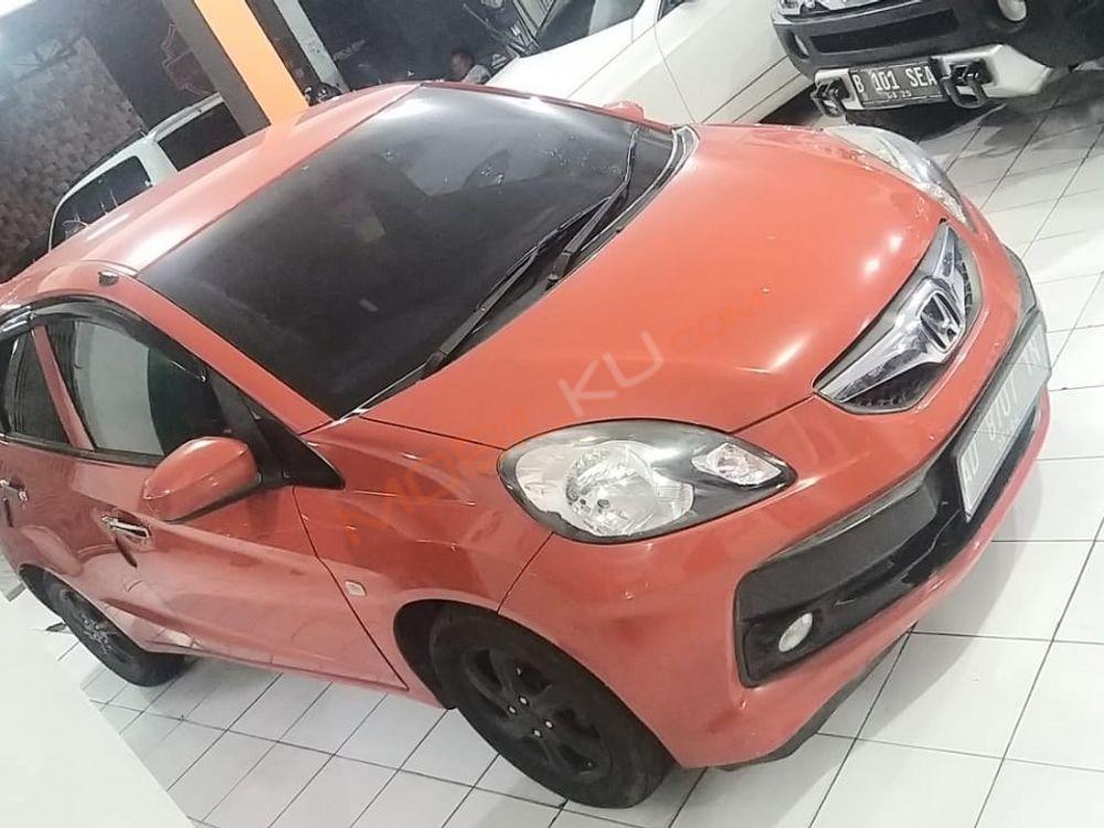 Mobil Honda Brio 2013