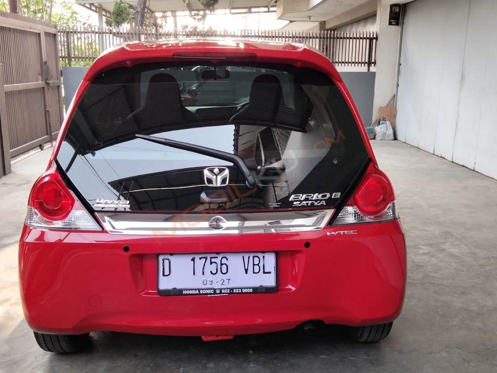 Mobil Honda Brio 2017