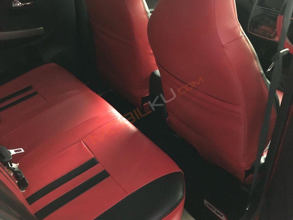 Mobil Toyota Agya 2020