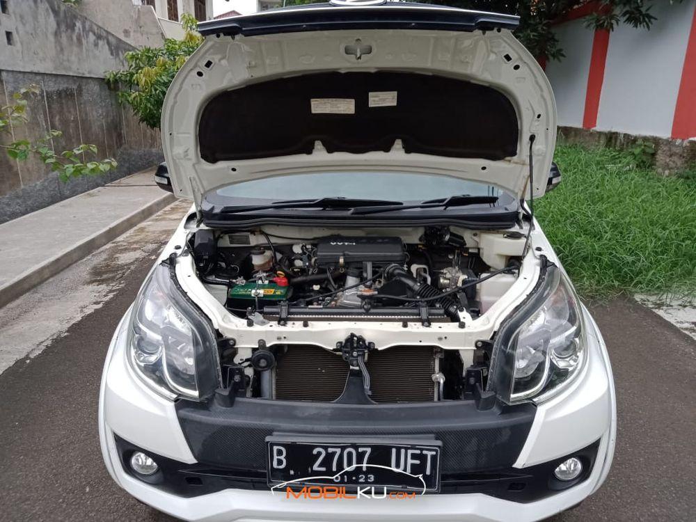 Mobil Daihatsu Terios 2017