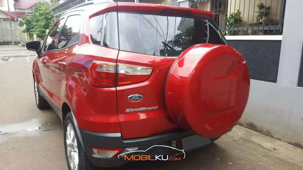 Mobil Ford EcoSport 2015