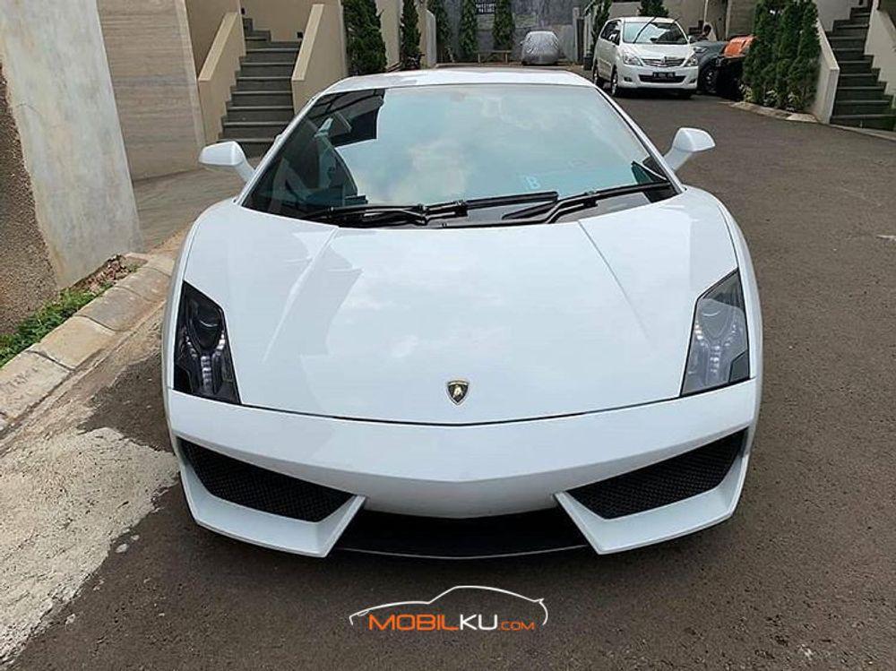 Mobil Lamborghini Gallardo 2013