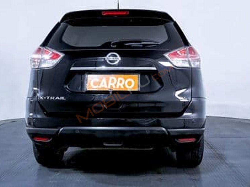 Mobil Nissan X-Trail 2018