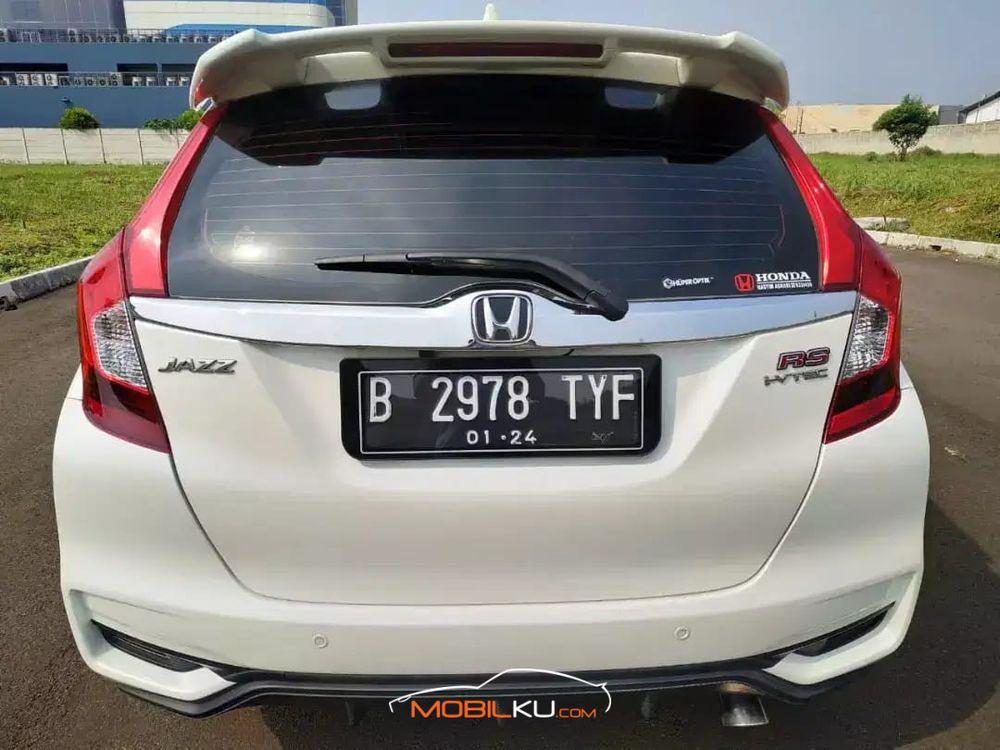 Mobil Honda Jazz 2018