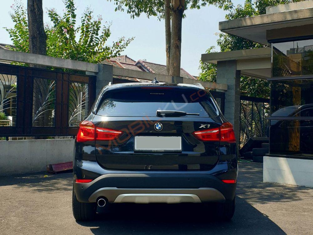 Mobil BMW X1 2016