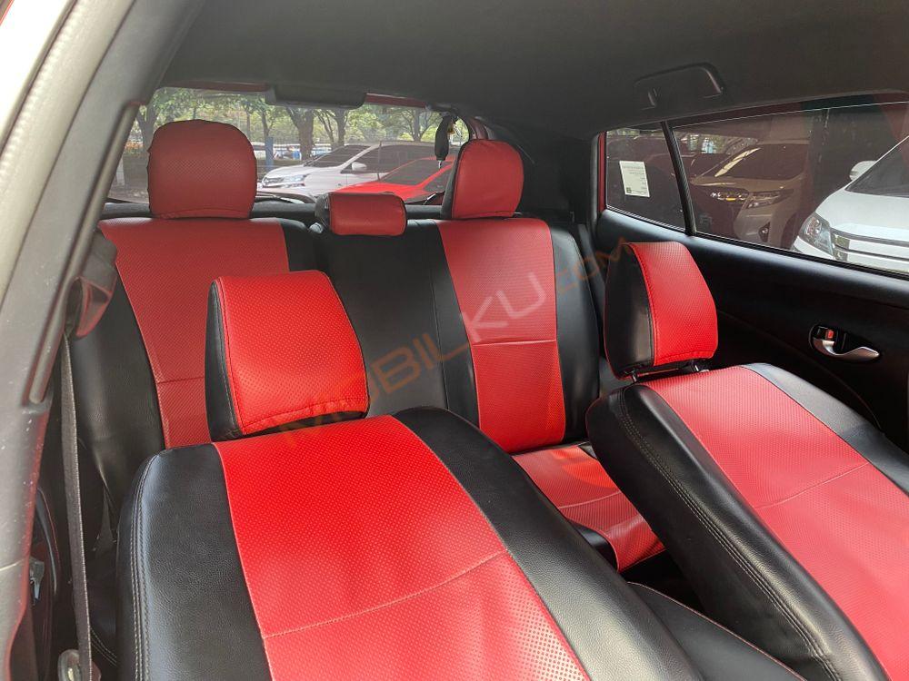 Mobil Toyota Yaris 2019