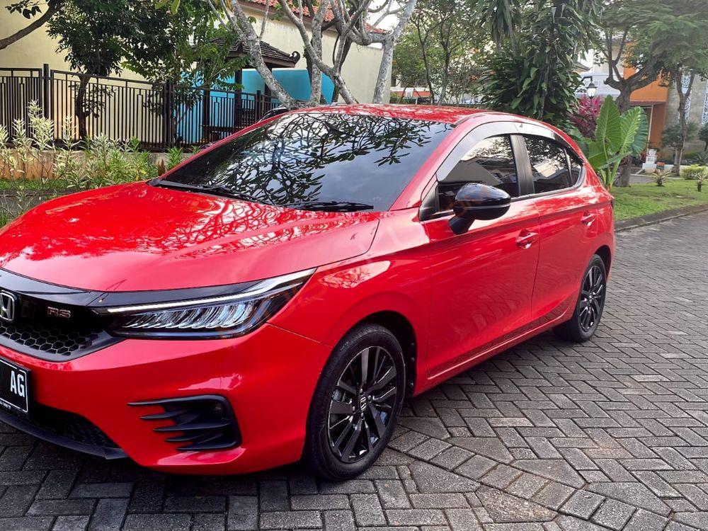 Mobil Honda Civic Hatchback 2021