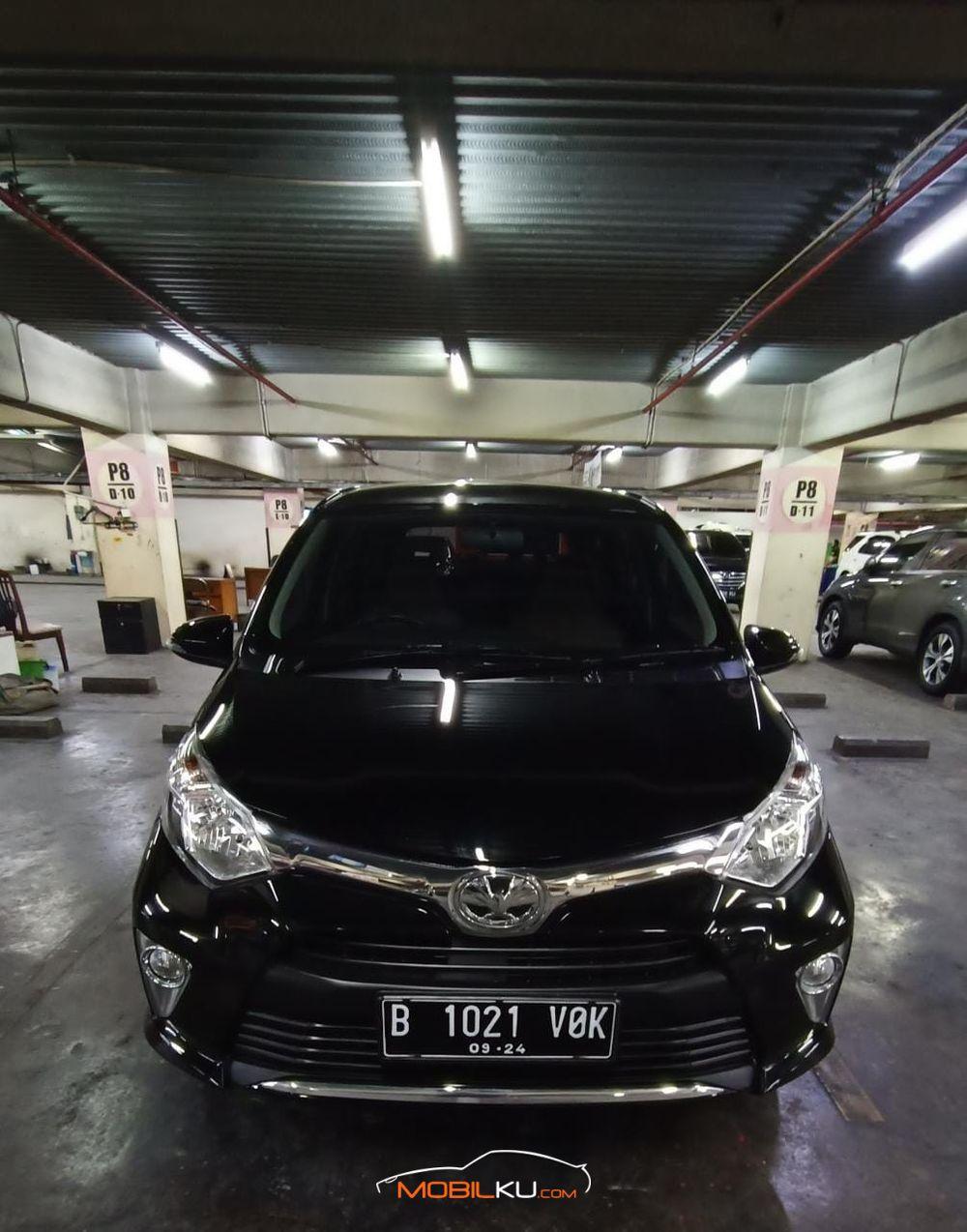 Mobil Toyota Calya 2019