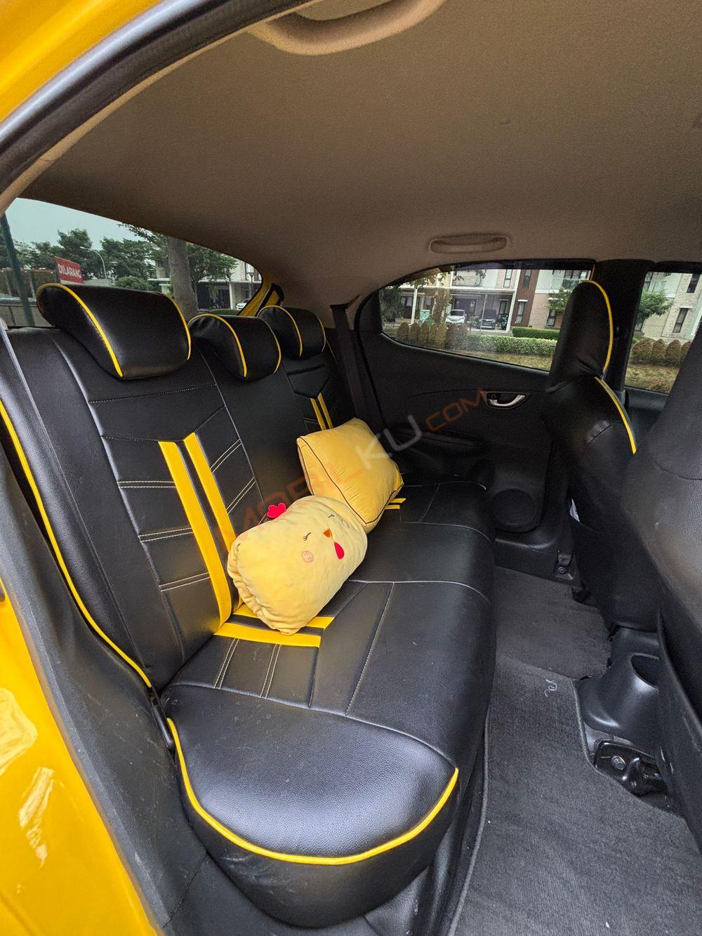 Mobil Honda Brio 2022