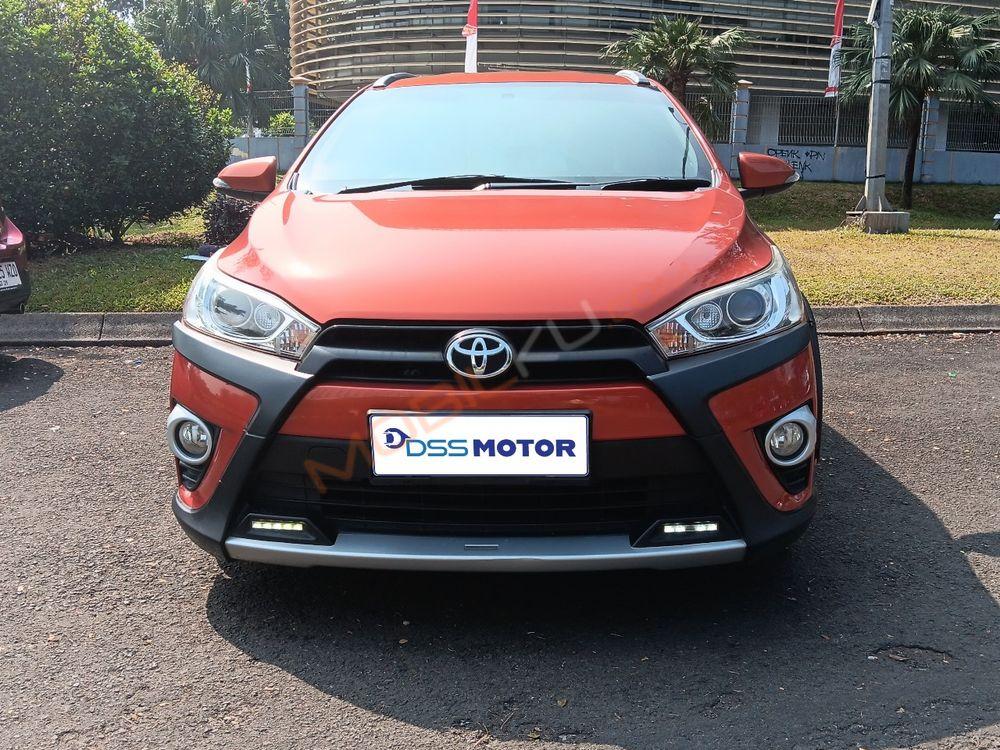 Mobil Toyota Yaris 2017